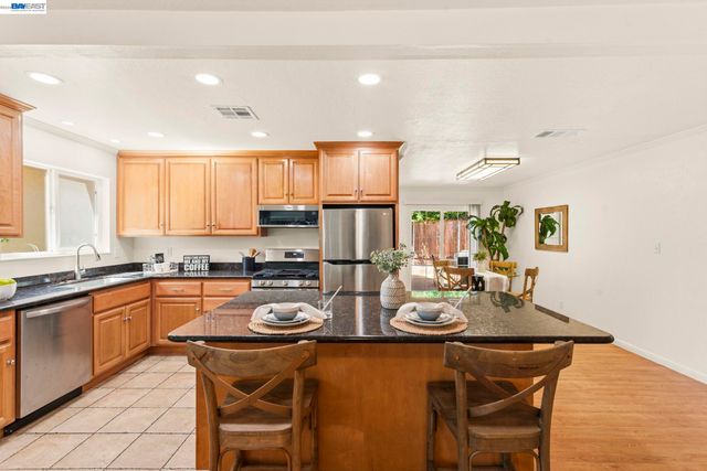 38 KINGS COURT, Bay Point, CA 94565