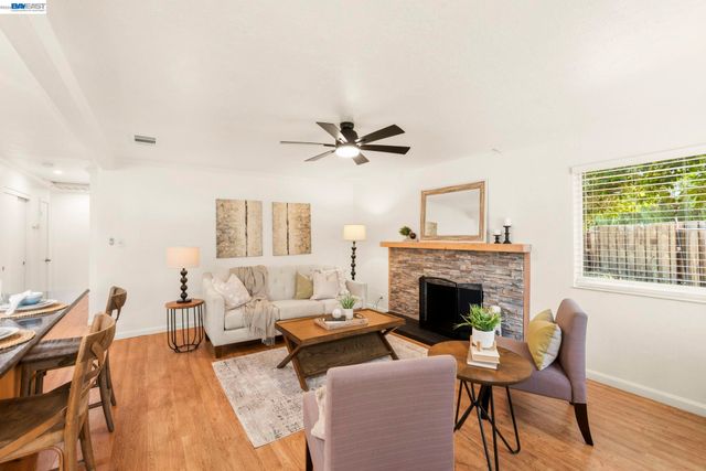 38 KINGS COURT, Bay Point, CA 94565