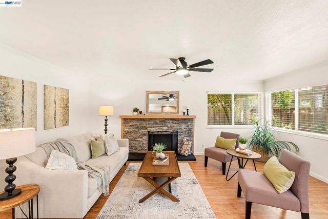 38 KINGS COURT, Bay Point, CA 94565