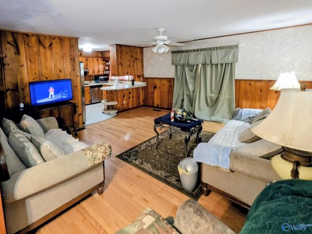 4705 Joe Davis Drive, Decatur, AL 35603