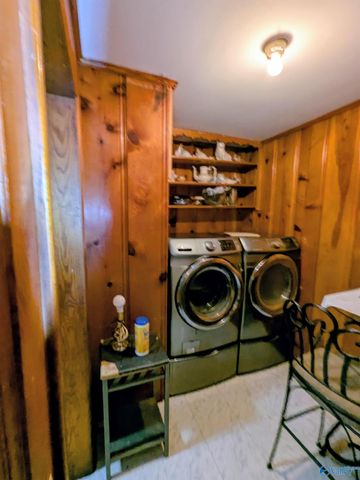 4705 Joe Davis Drive, Decatur, AL 35603