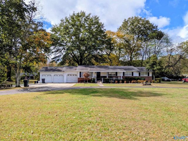 4705 Joe Davis Drive, Decatur, AL 35603