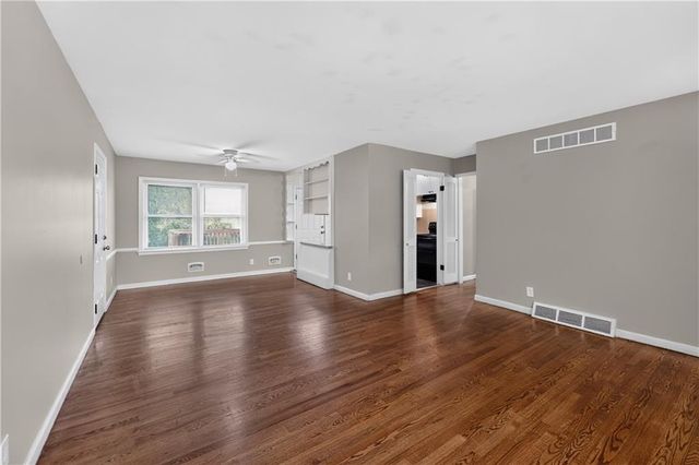 6601 E 96TH Street, Kansas City, MO 64134