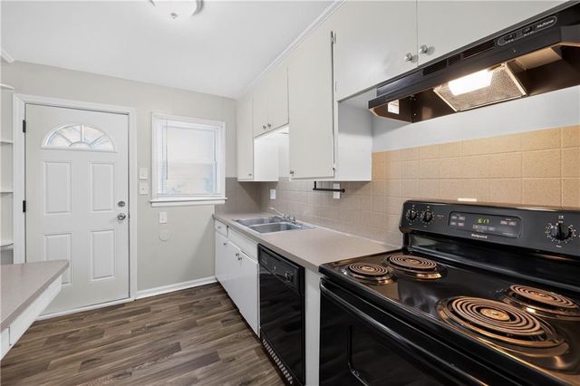 6601 E 96TH Street, Kansas City, MO 64134