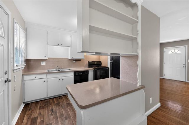 6601 E 96TH Street, Kansas City, MO 64134