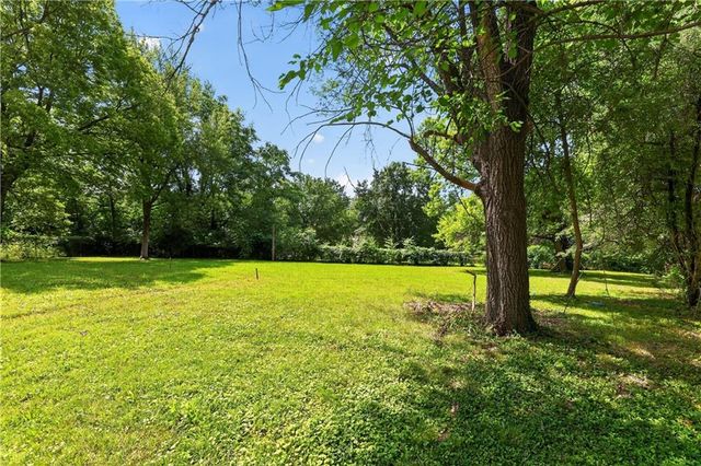 6601 E 96TH Street, Kansas City, MO 64134