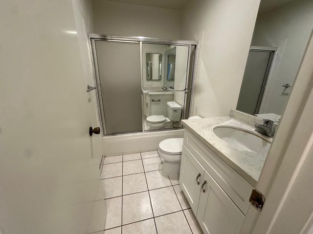 2212 Almaden Road A, San Jose, CA 95125