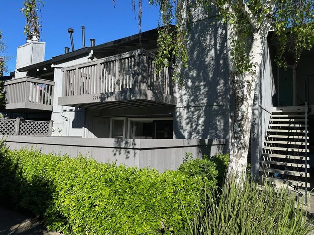 2212 Almaden Road A, San Jose, CA 95125