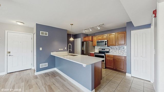 3447 Ridgeland Avenue 301, Berwyn, IL 60402