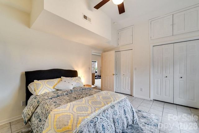 262 Sams Trail, Waynesville, NC 28786