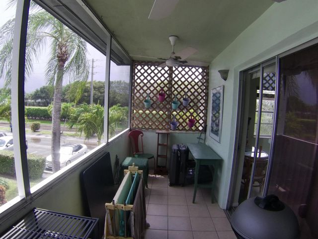 571 Capri L, Delray Beach, FL 33484
