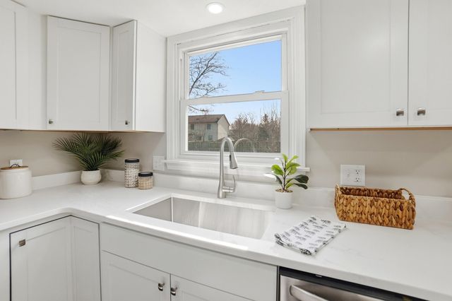 1985 Fox 1985 Fox, Troy, OH 45373