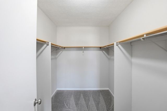 1985 Fox 1985 Fox, Troy, OH 45373