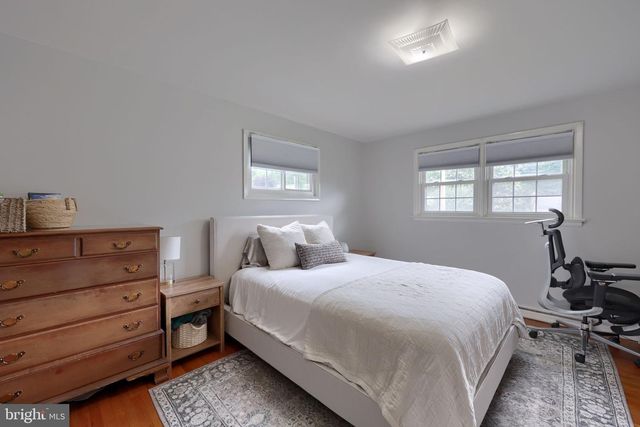 1602 VISTA RD, Lancaster, PA 17601