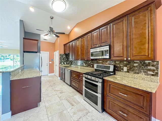 1205 FOREST CIRCLE, Altamonte Springs, FL 32714