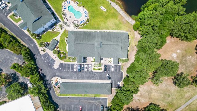 131 Greenside Villas Dr Unit B15, Little River, SC 29566