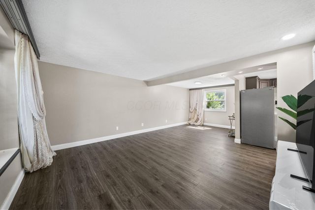 6312 Emberwood Road, Dublin, OH 43017