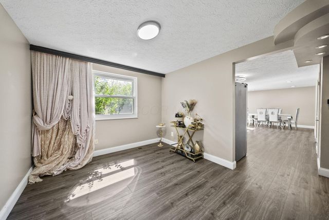 6312 Emberwood Road, Dublin, OH 43017