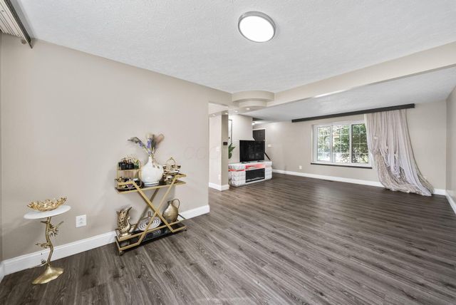 6312 Emberwood Road, Dublin, OH 43017