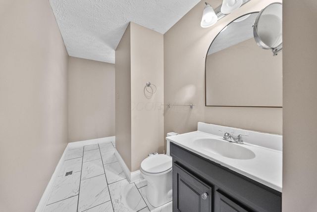 6312 Emberwood Road, Dublin, OH 43017