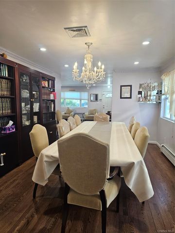 1710 Brookhaven Avenue, Far Rockaway, NY 11691
