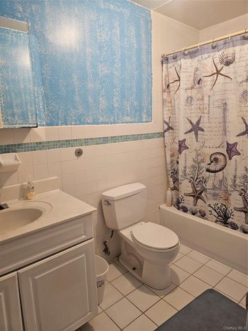 1710 Brookhaven Avenue, Far Rockaway, NY 11691
