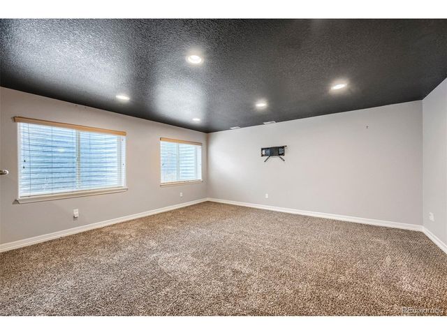 10202 Boulder Ridge Dr, Peyton, CO 80831