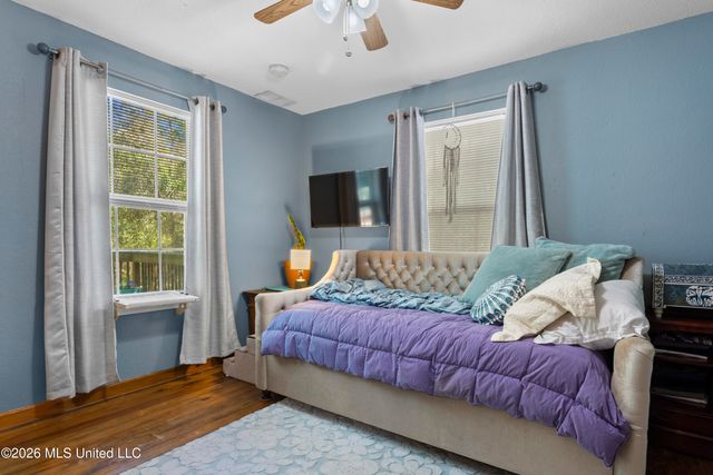 9266 N Pine Drive, Pass Christian, MS 39571