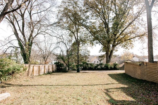709 S 12th St, Nashville, TN 37206