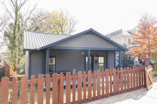 709 S 12th St, Nashville, TN 37206