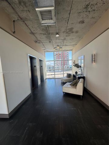 2001 Biscayne Blvd 2621, Miami, FL 33137