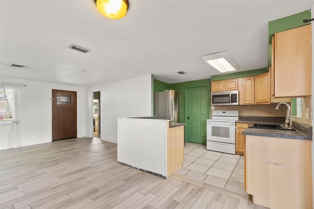 5557 146TH TERRACE N, Clearwater, FL 33760