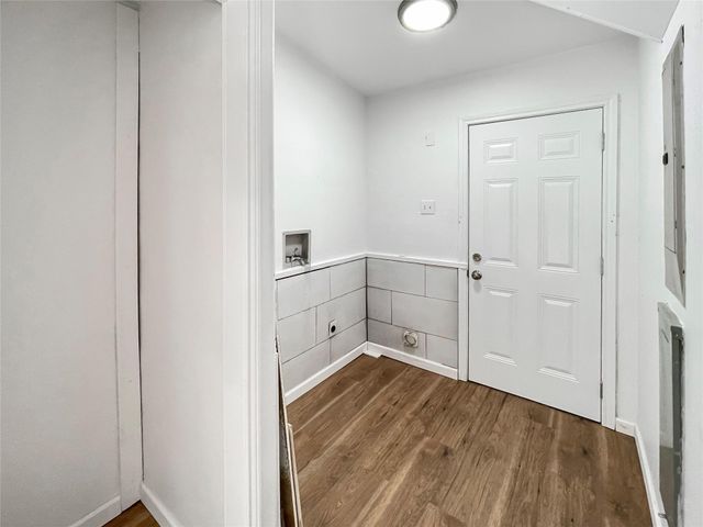 11914 Kingslake Forest Drive, Houston, TX 77044