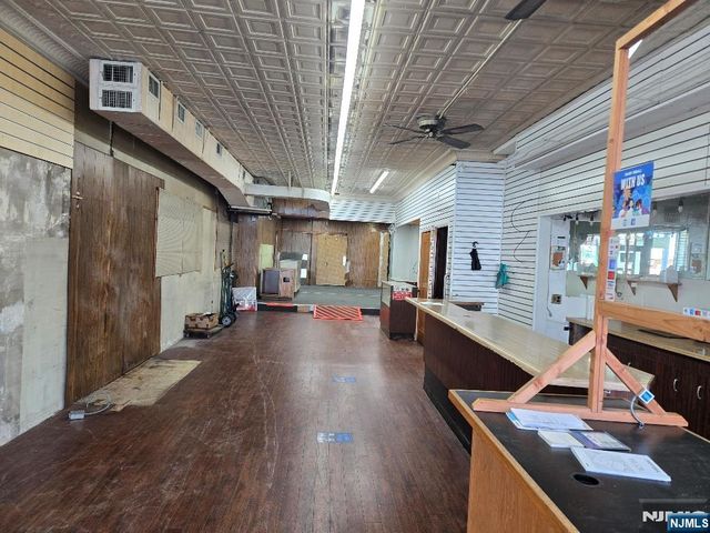 508 Broad Avenue, Ridgefield, NJ 07657