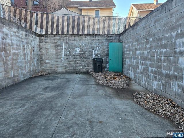 508 Broad Avenue, Ridgefield, NJ 07657