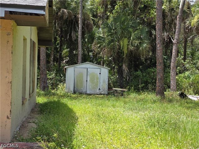 4756 Skates CIR, Fort Myers, FL 33905
