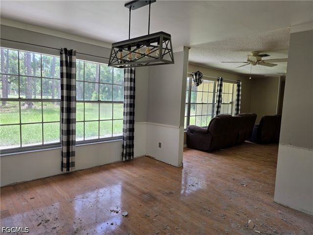 4756 Skates CIR, Fort Myers, FL 33905