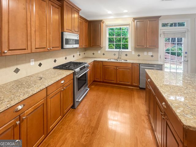 5675 Coopers Glen Court SW, Mableton, GA 30126