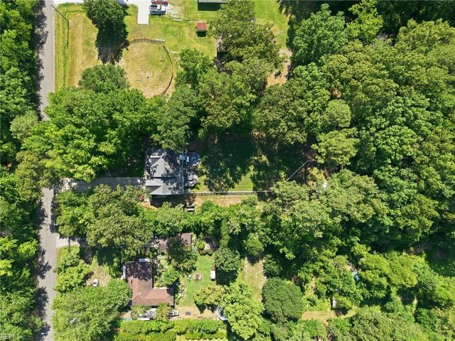 1041 Scenic BLVD, Chesapeake, VA 23322