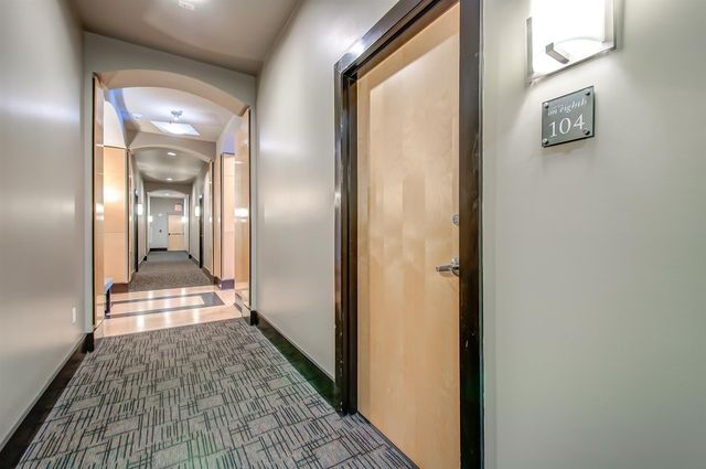 2201 8th Ave S Apt 104, Nashville, TN 37204