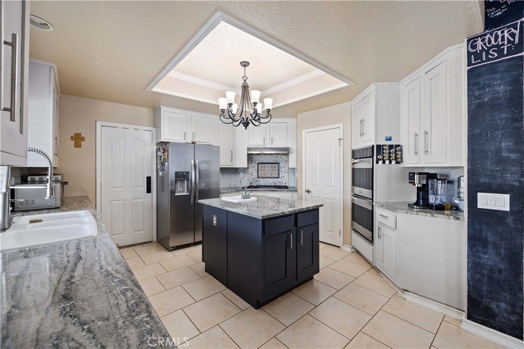 Image 11 of property listing at 44235 Westridge, Lancaster, CA 93536