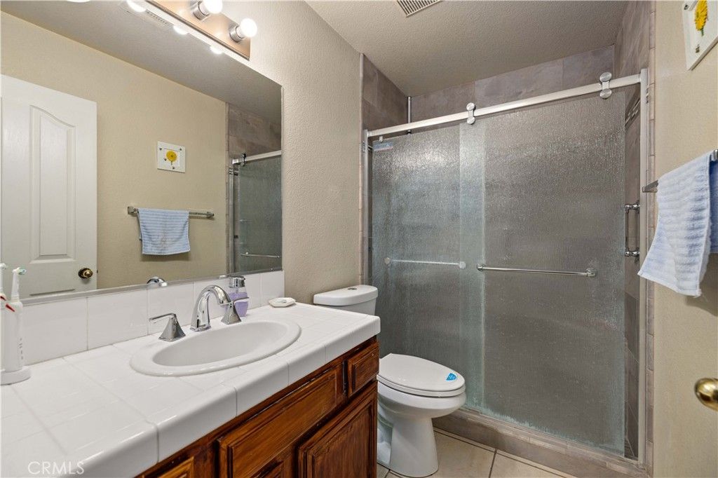 Image 28 of property listing at 44235 Westridge, Lancaster, CA 93536