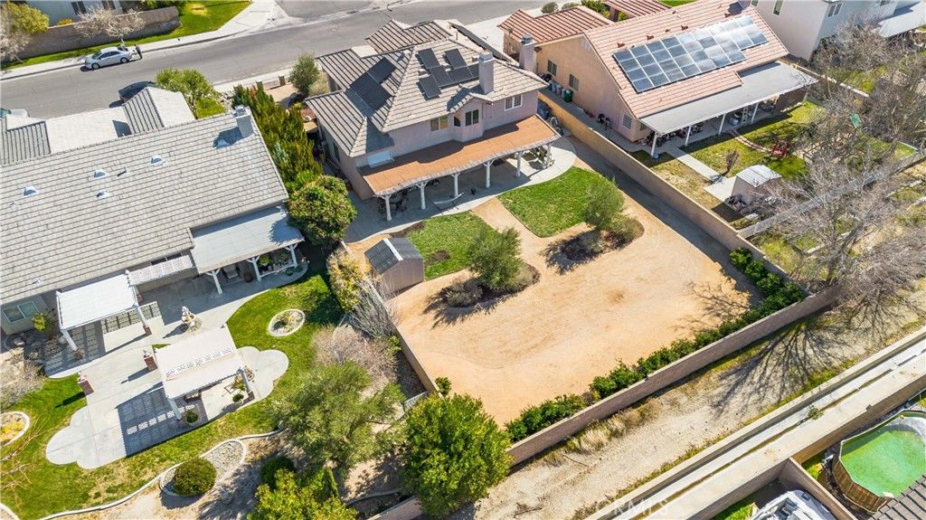 Image 49 of property listing at 44235 Westridge, Lancaster, CA 93536