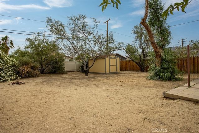 6155 Cahuilla, 29 Palms, CA 92277
