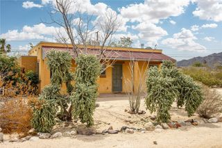 6155 Cahuilla, 29 Palms, CA 92277