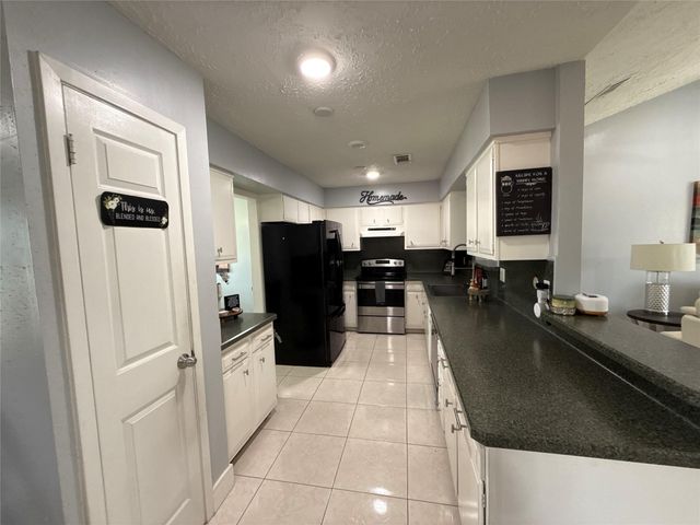 7307 Muirwood Lane, Houston, TX 77041