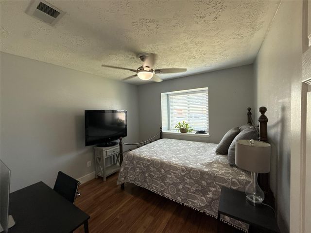 7307 Muirwood Lane, Houston, TX 77041