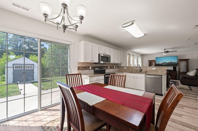 7504 Brighton Village Drive, Raleigh, NC 27616