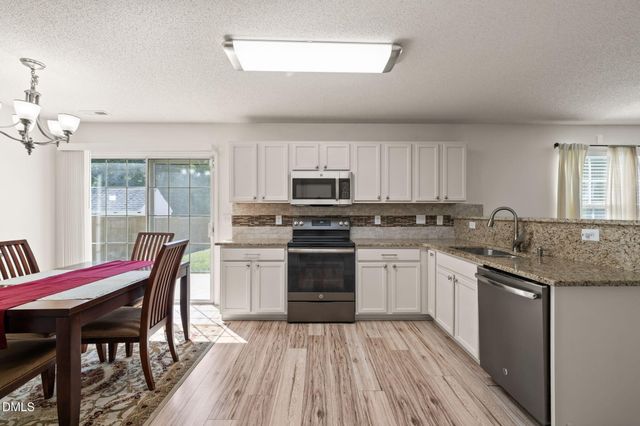 7504 Brighton Village Drive, Raleigh, NC 27616