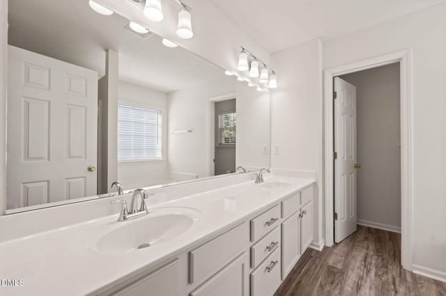 7504 Brighton Village Drive, Raleigh, NC 27616